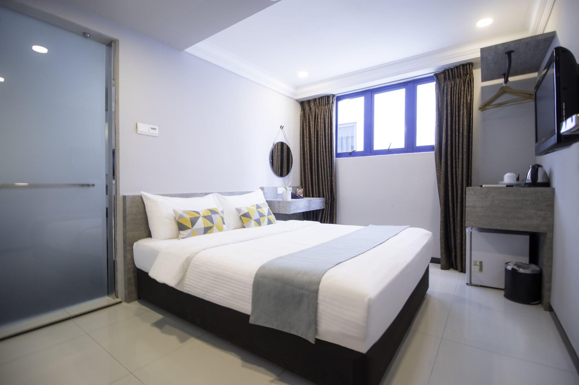 Khách sạn Harbour 3*