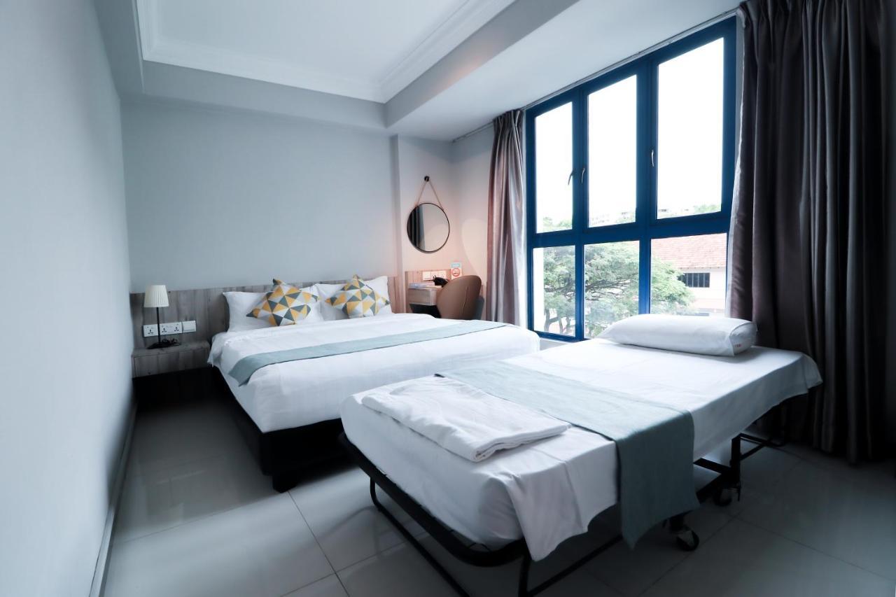 Khách sạn Harbour 3*